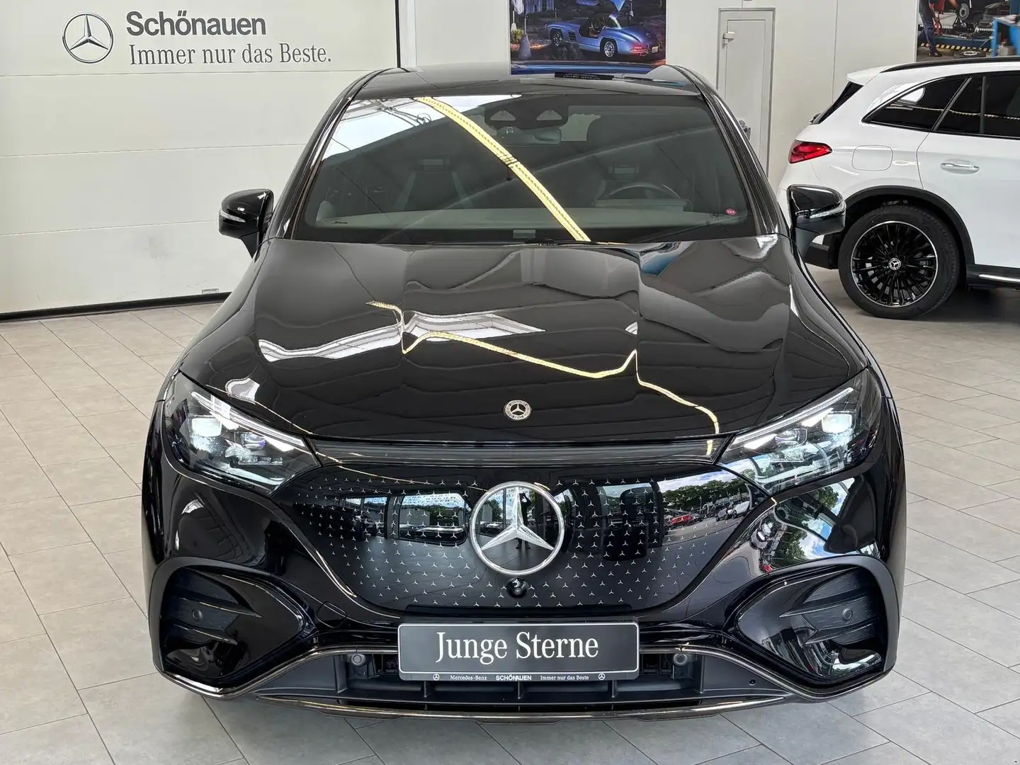 Mercedes-Benz EQE SUV EQE 350+ SUV AMG PANO+21"+BURMEST+DIGITAL+NIGHT Noir - 2