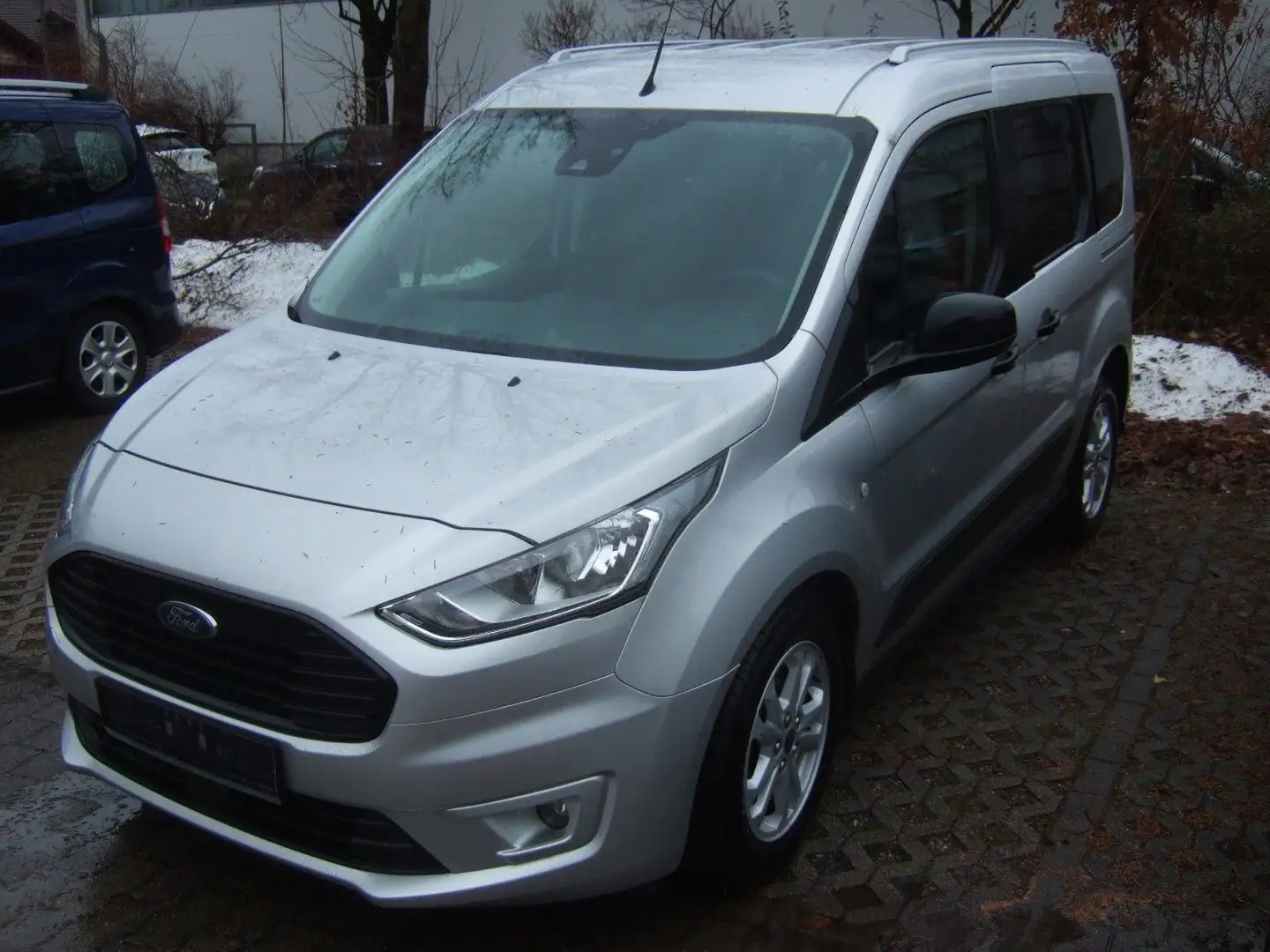Ford Tourneo Connect Trend L1 1.0i Silber - 1