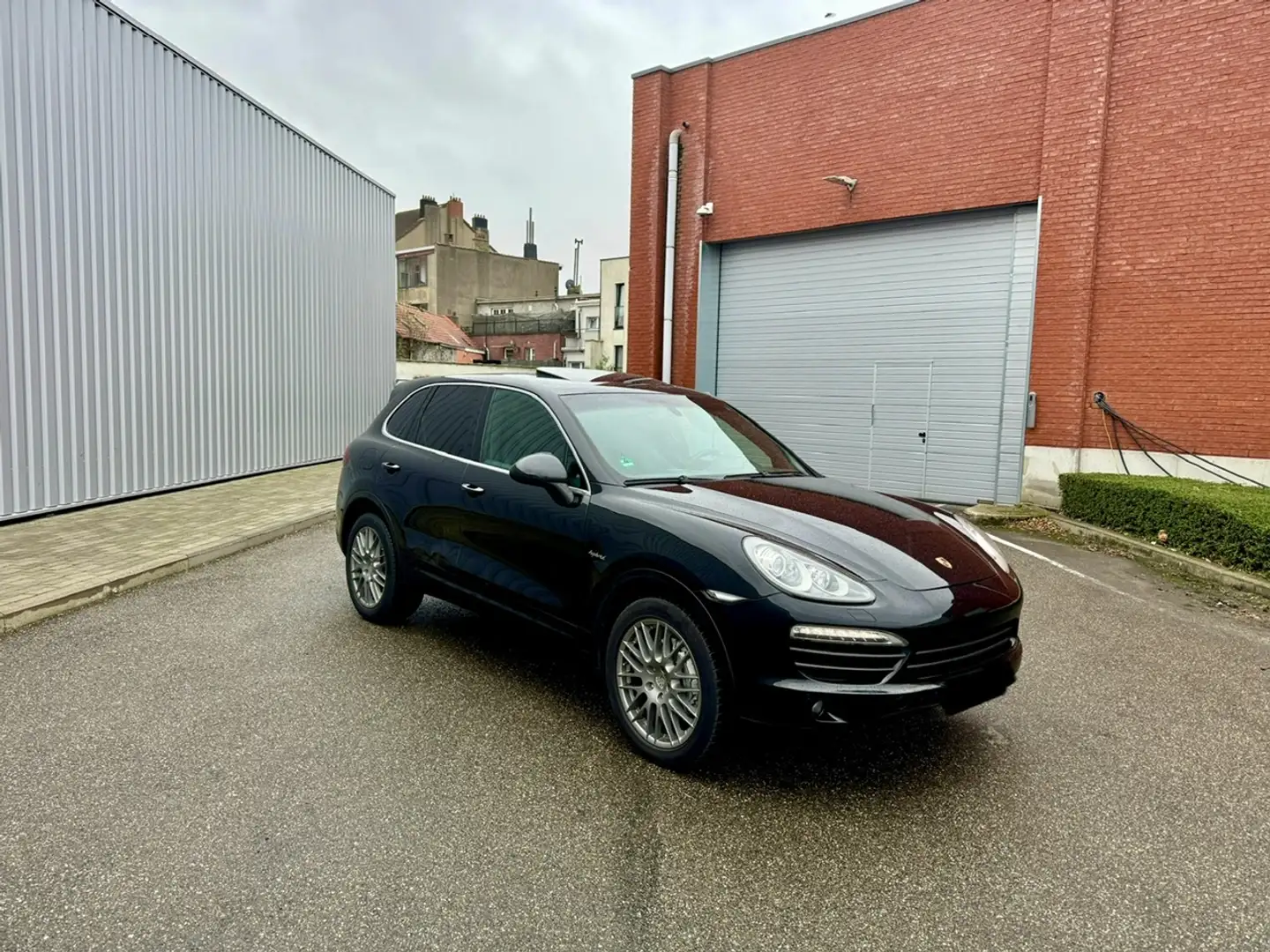 Porsche Cayenne Cayenne 3.0i V6 Hybrid Tiptronic S Schwarz - 2