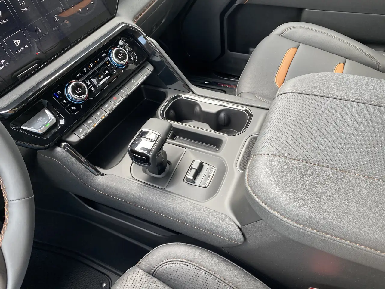 GMC Sierra 1500 photo GMC Sierra 1500