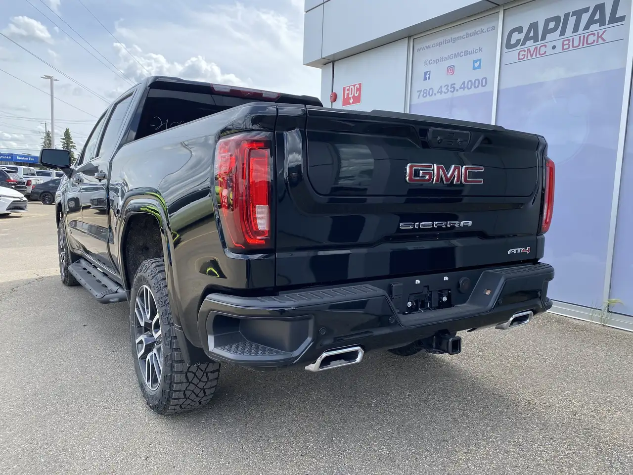 GMC Sierra 1500 photo GMC Sierra 1500