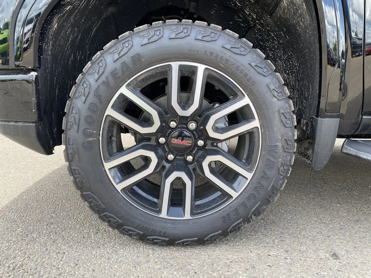 GMC Sierra 1500 photo GMC Sierra 1500