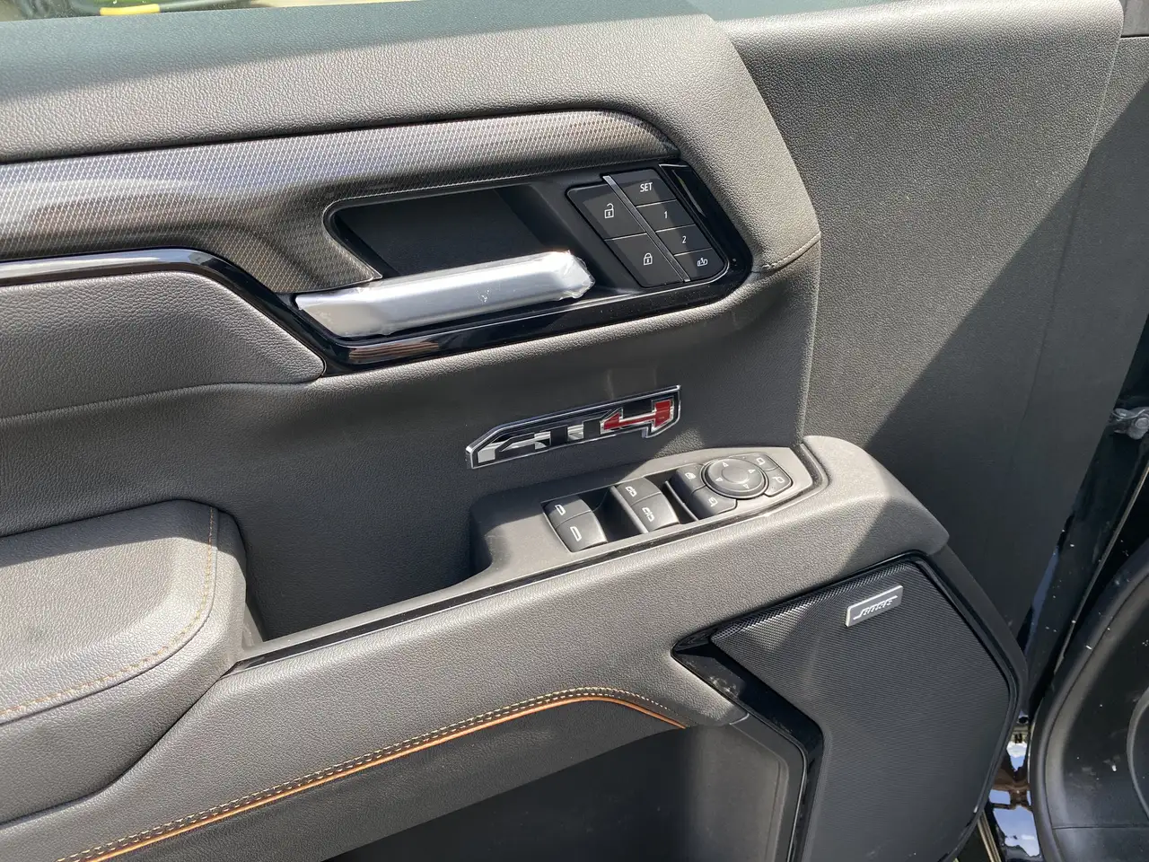 GMC Sierra 1500 photo GMC Sierra 1500