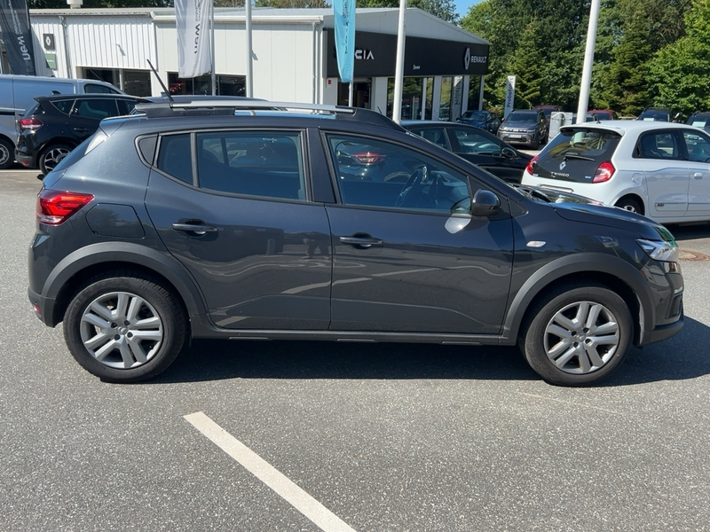 Dacia Sandero TCe 100 ECO-G Stepway *Standort Malente* — photo 5