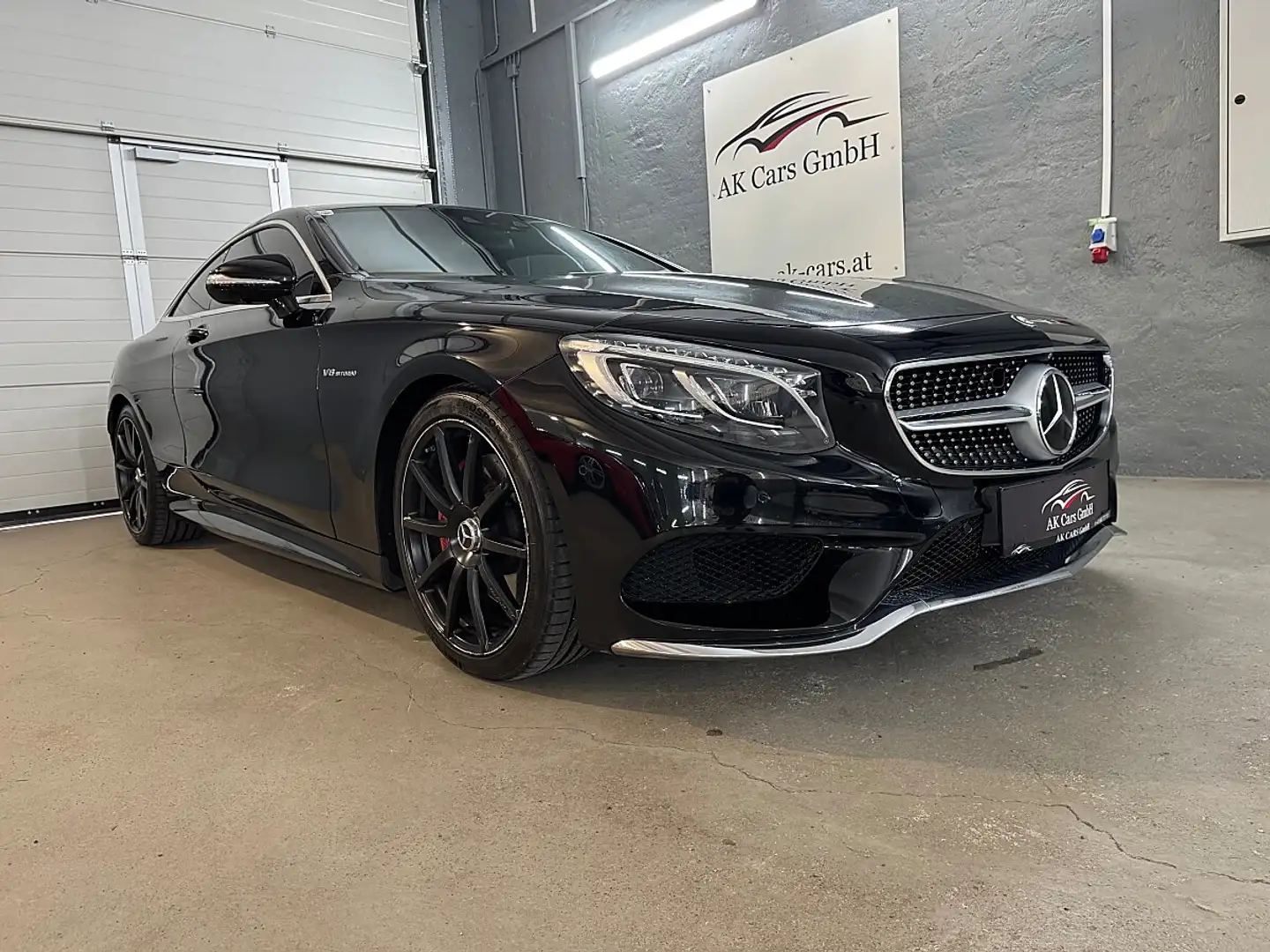 Mercedes-Benz S 500 Coupe AMG designo Aut. Schwarz - 2