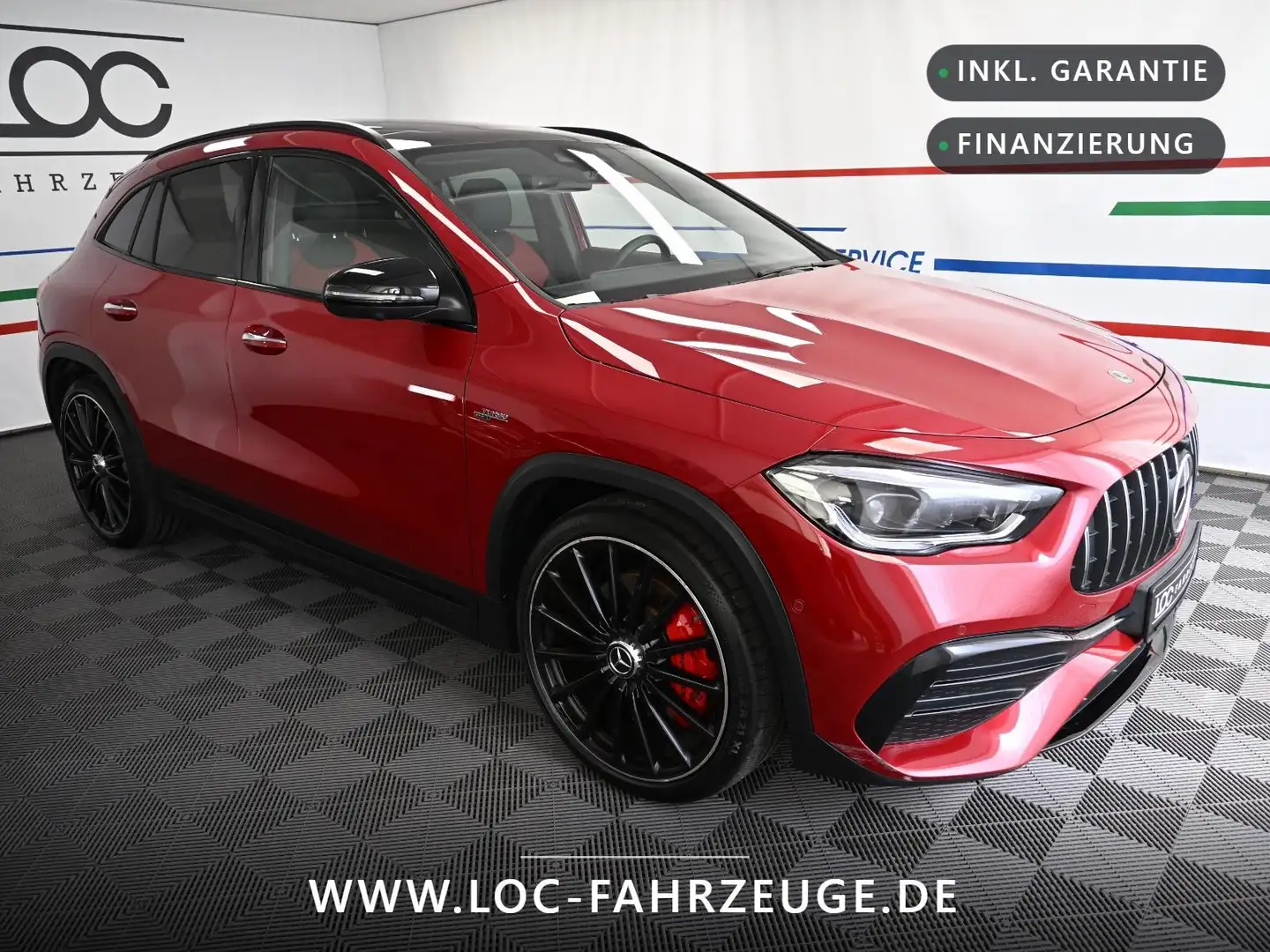 Mercedes-Benz GLA 35 AMG AMG GLA 35 4Matic*Head-Up-Display+Panoramadach* Rot - 1