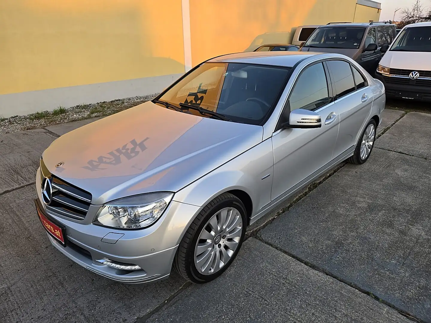Mercedes-Benz C 350 Avantgarde BlueEfficiency CDI 4MATIC Silber - 1