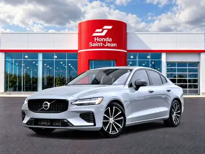 Black 2025 Volvo S60 Sedan All-Wheel Drive 8-Speed Automatic