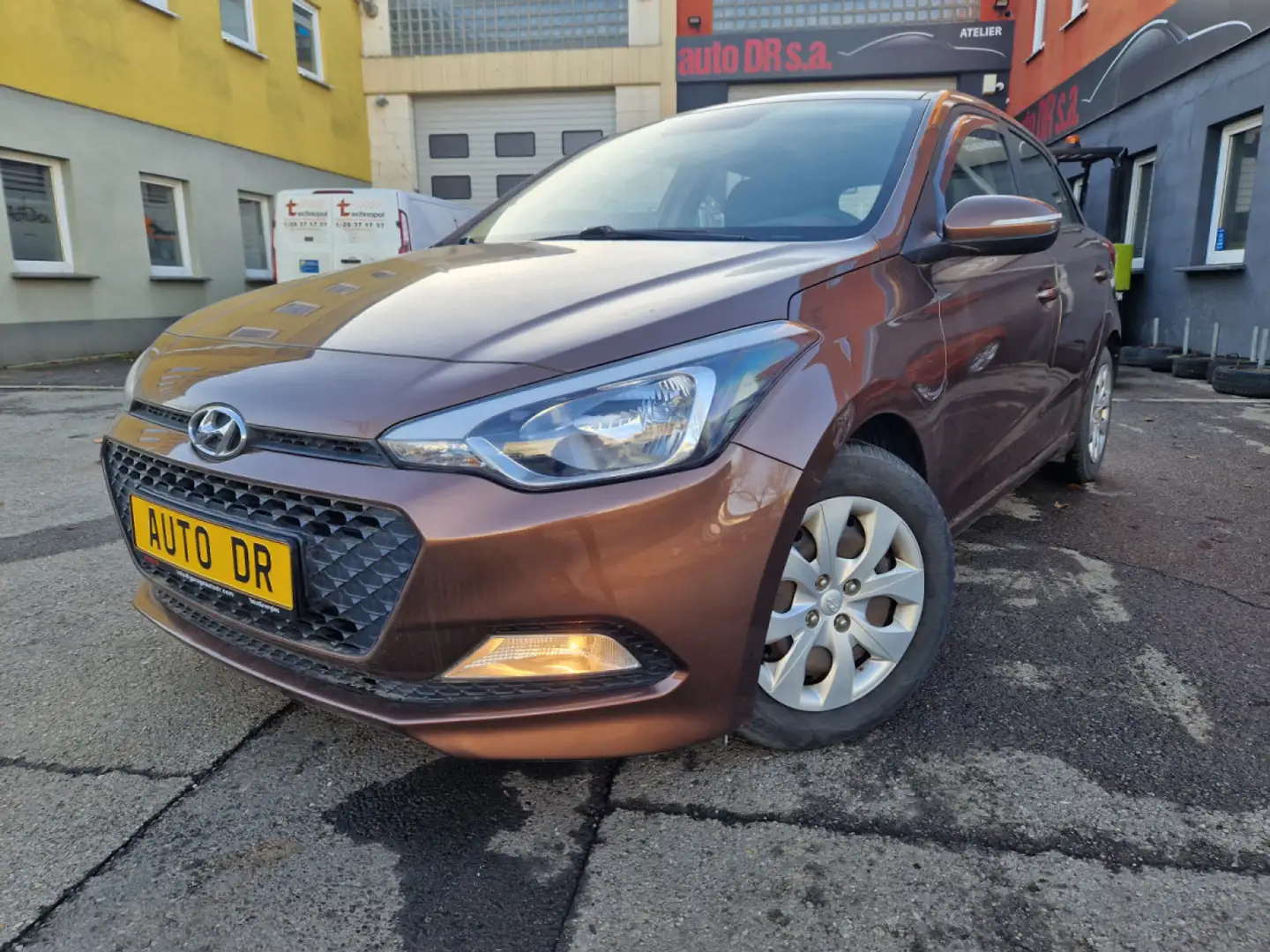 Hyundai i20 1.2 75 CV Garantie 12 Mois Beige - 2