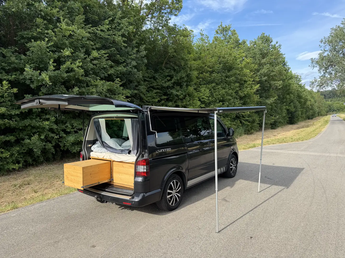 Volkswagen T5 Multivan Highline 2,5 TDI 4motion D-PF - 1