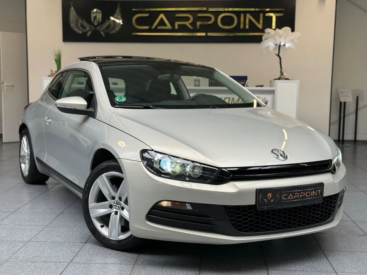 Volkswagen Scirocco 1.4 TSI 118 kW /Bi-Xenon/PDC/Pano/BT Gold - 1