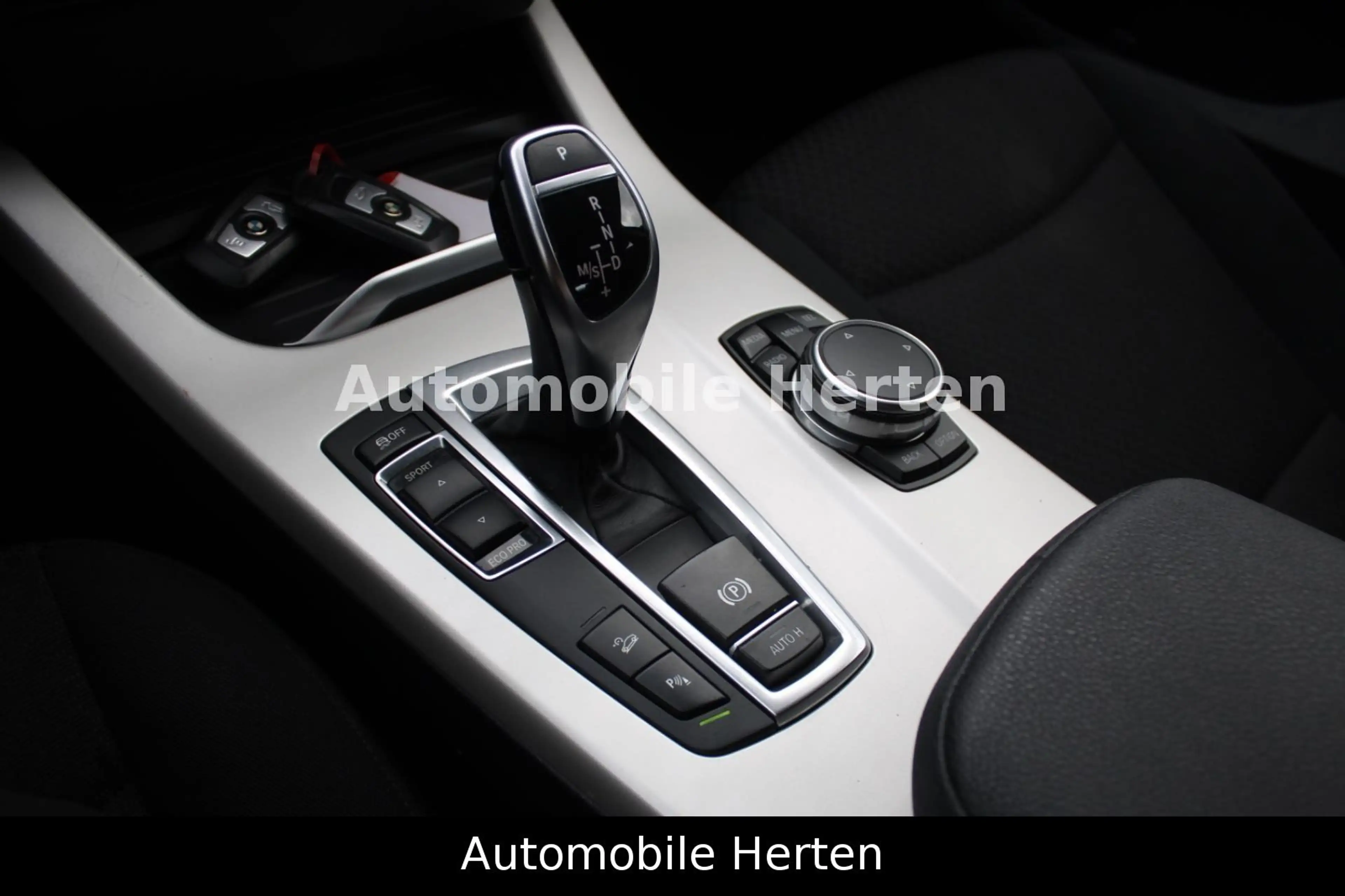 BMW X4 xDrive 30 d*SAG*NAVI*HEADUP*RFK* — photo 12