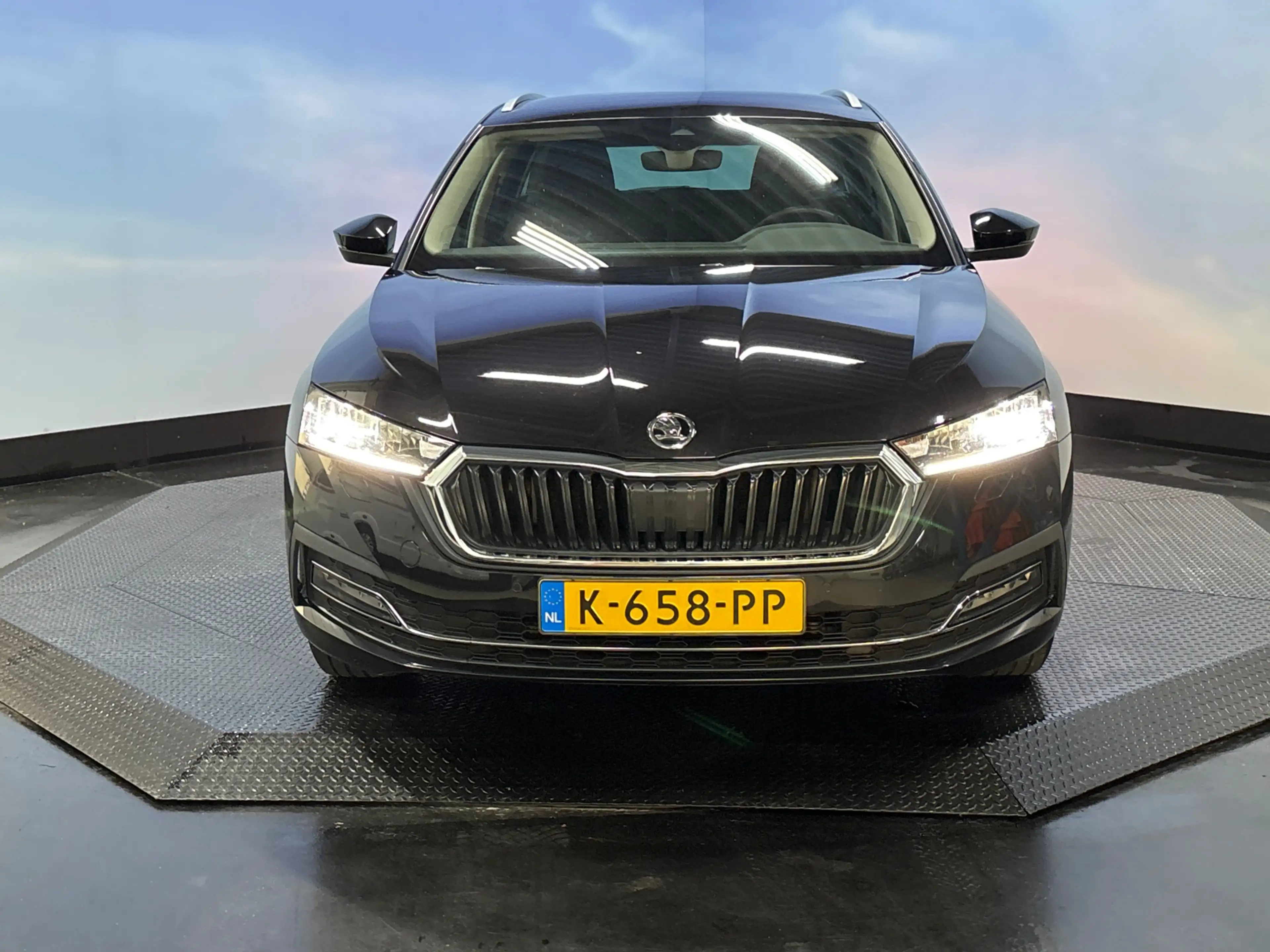Skoda Octavia Combi 1.0 e-TSI Business Edition Plus Automaat | N — photo 8