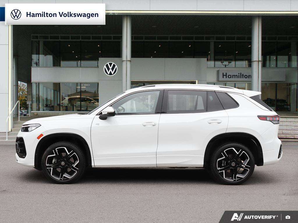 2026 Volkswagen Tiguan Highline Turbo R-Line 4MOTION — photo 1
