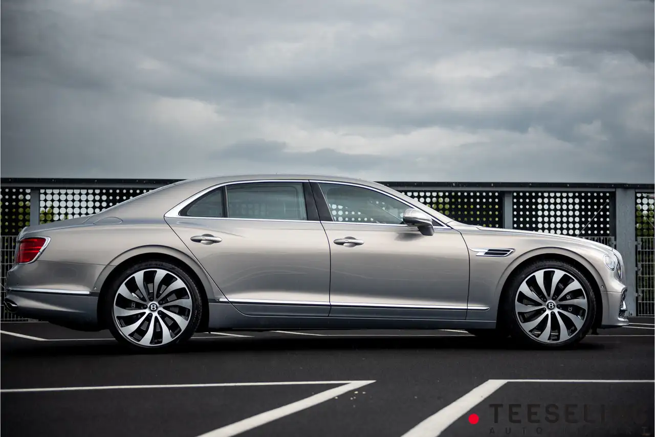 Bentley Flying Spur 2021
