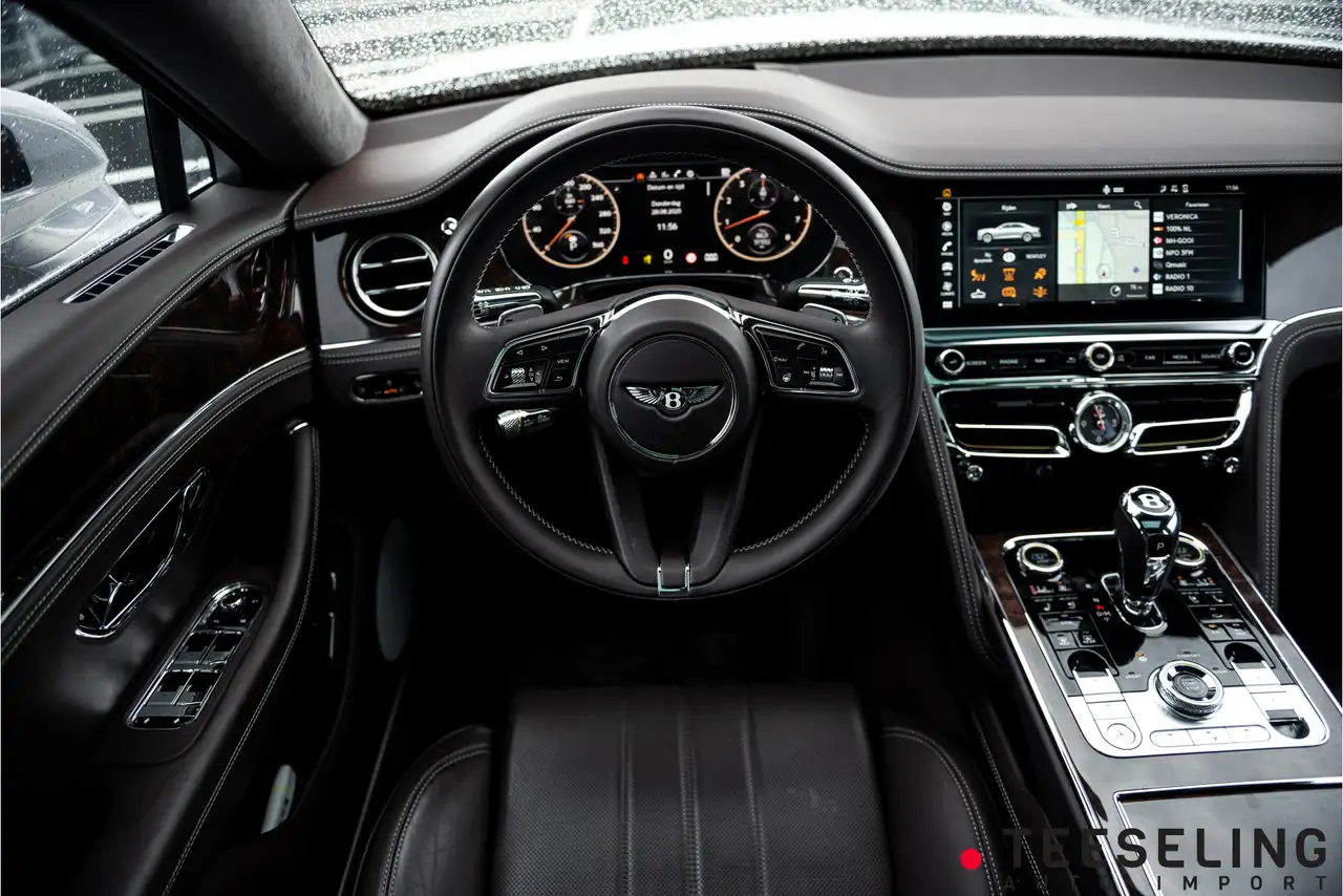 Bentley Flying Spur 2021 — фото 17