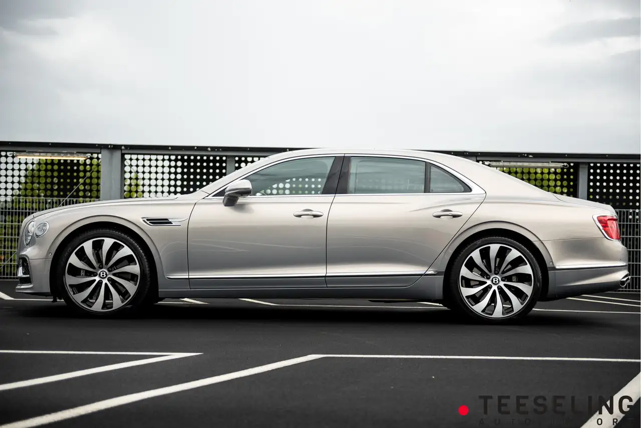 Bentley Flying Spur 2021