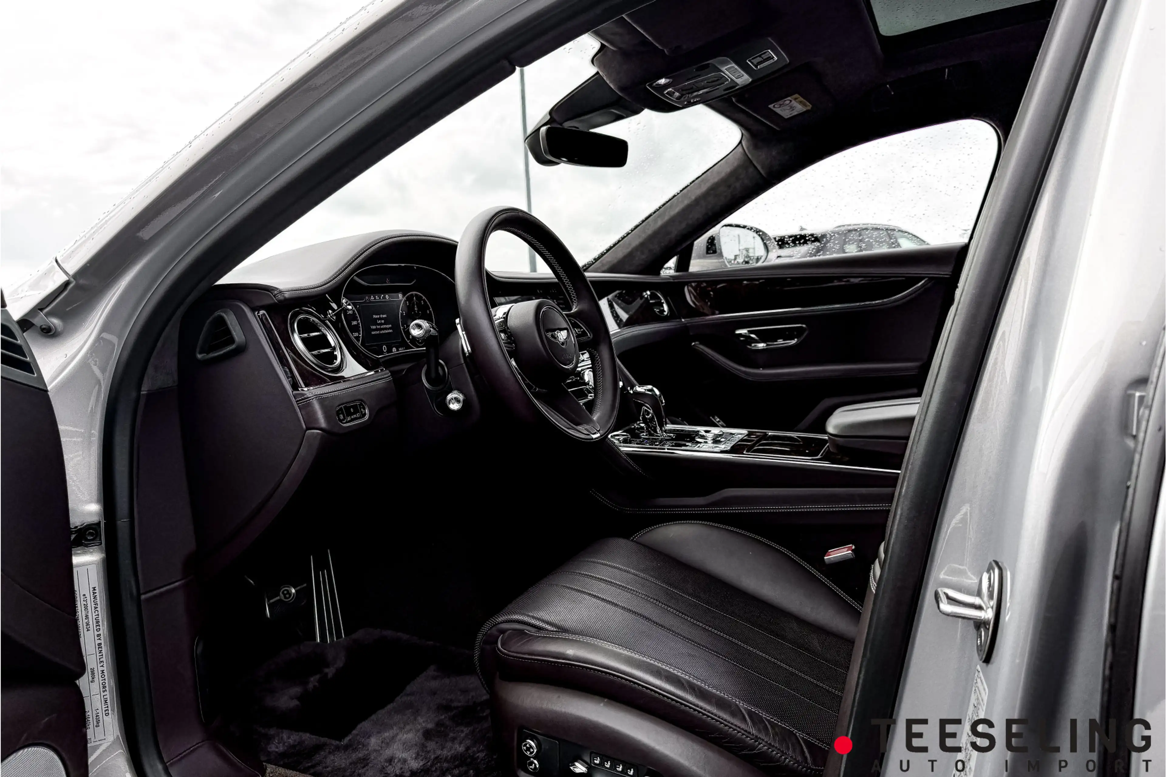 Bentley Flying Spur 4.0 V8 | Extreme Silver | Massage — photo 15