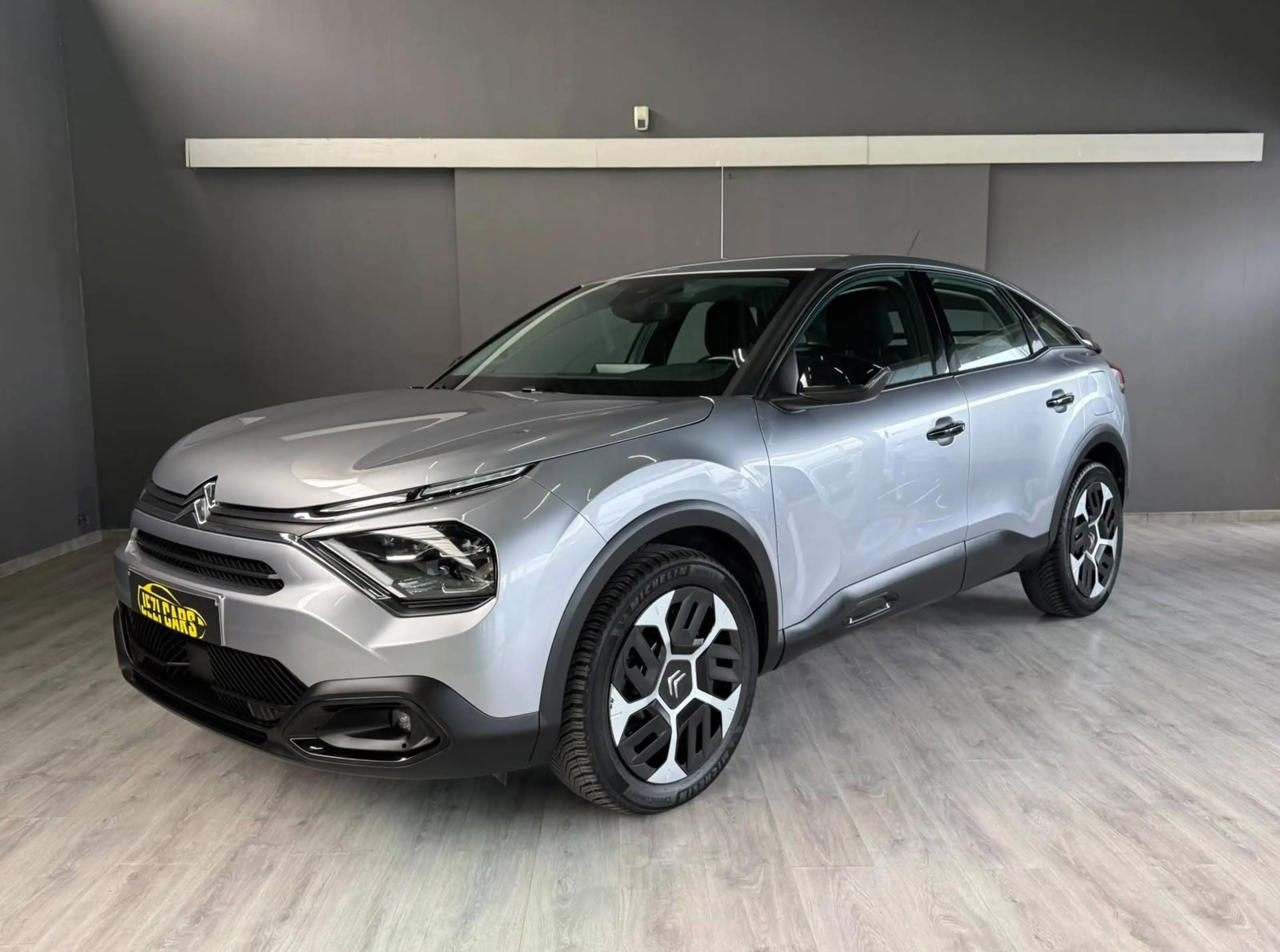 Citroen C4 C4 1.2L Feel S * 1ste Eigenaar * 1Jaar Garantie — photo 2
