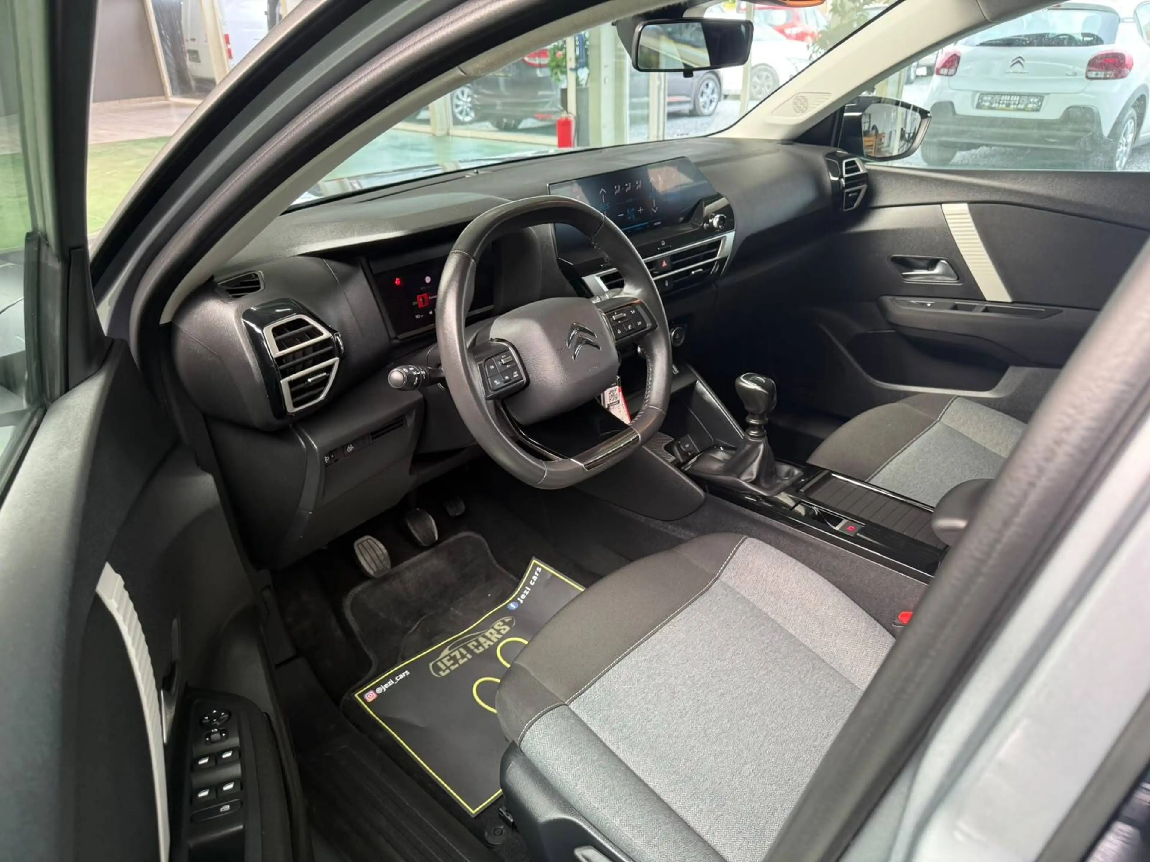Citroen C4 C4 1.2L Feel S * 1ste Eigenaar * 1Jaar Garantie — photo 5