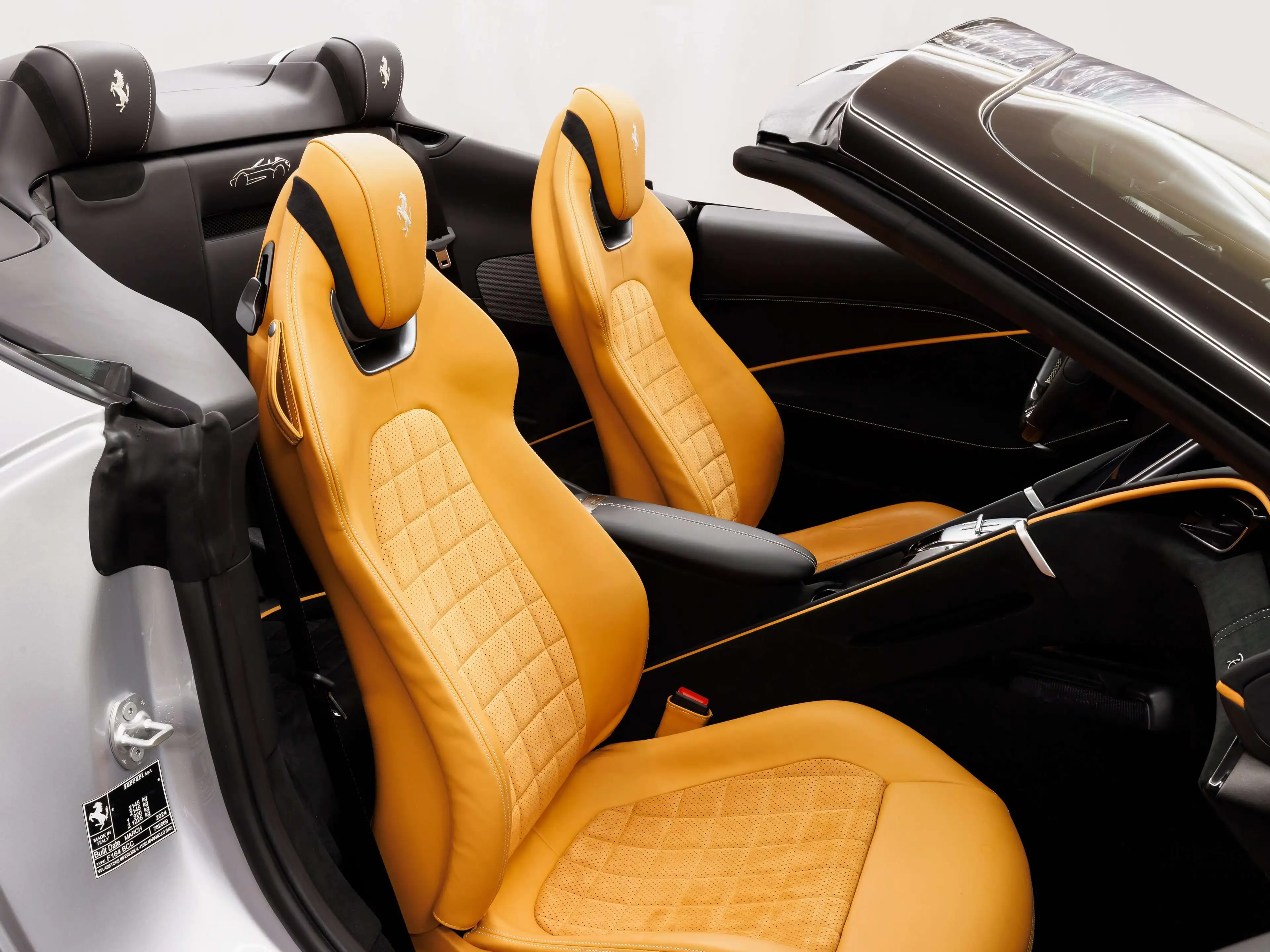 Ferrari Roma Spider — photo 13