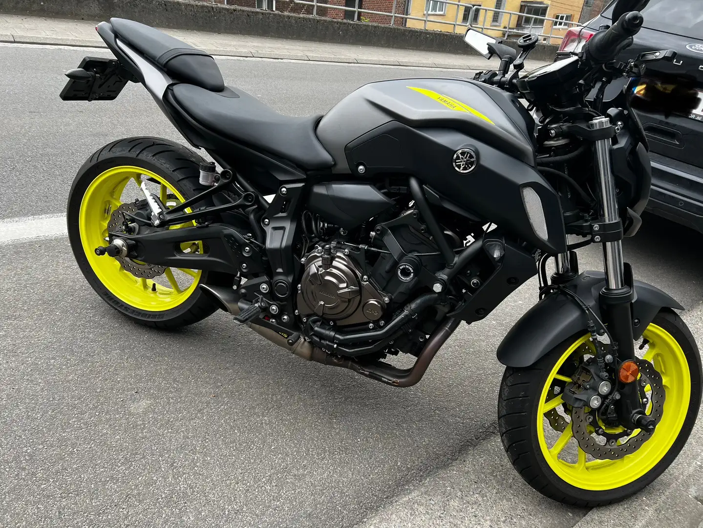 Yamaha MT-07 pot akarapovic - 2