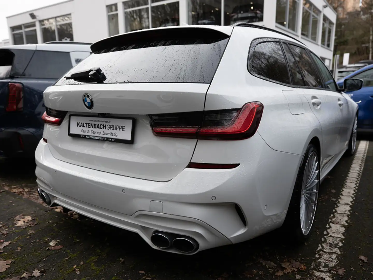 Alpina B3 S BITURBO Touring Allrad 360° LED ACC NAVI Weiß - 2
