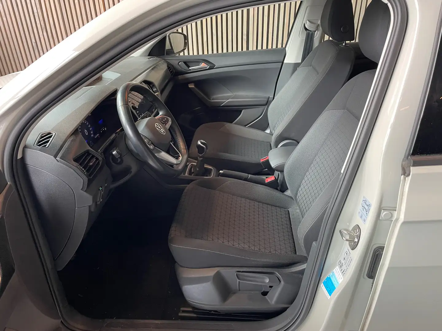 Volkswagen T-Cross 1.0 TSI Life*12.000km.*ACC*Sitzh.*Virtual*Werksg.* Grau - 2