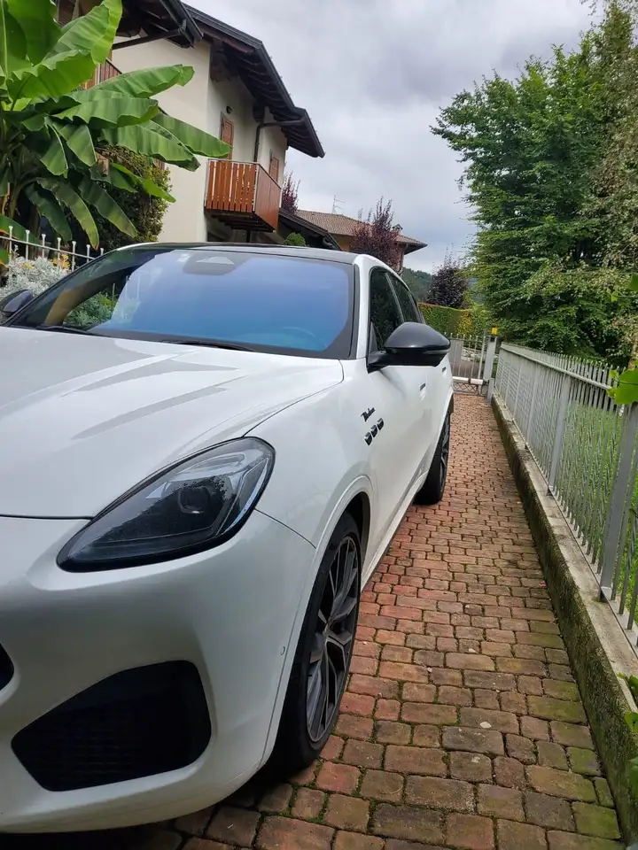 Maserati Grecale 2023