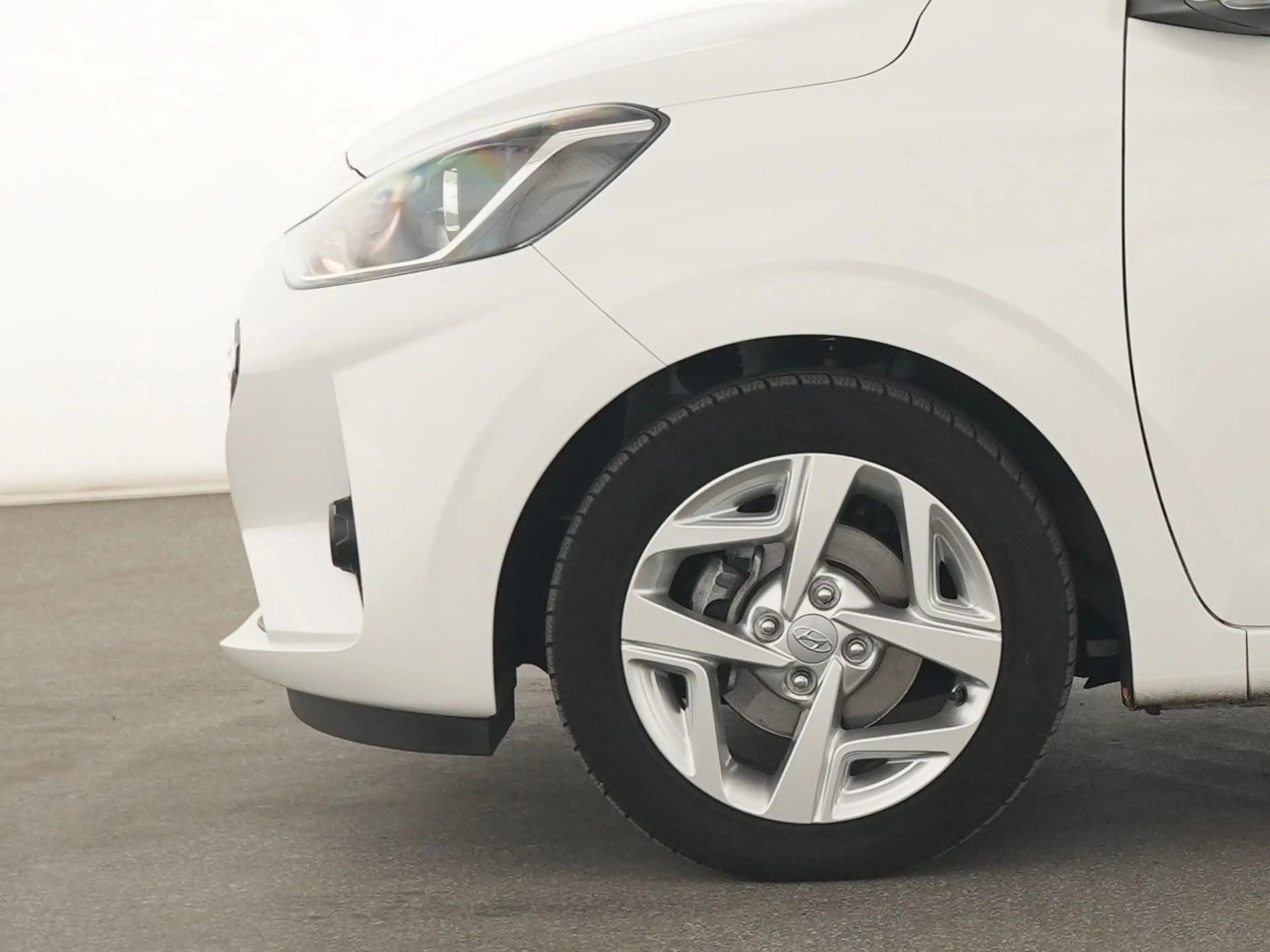 Hyundai i10 Edition 30 Lenkradhzg|CarPlay|AndroidAuto|SHZ — photo 13