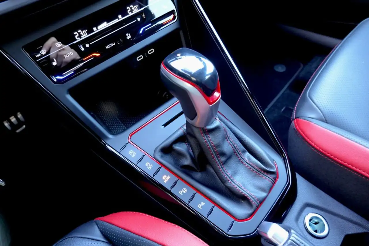 Volkswagen Polo GTI 2.0 TSI DSG 25TH ONE OF 2500 TETTO PANO 15