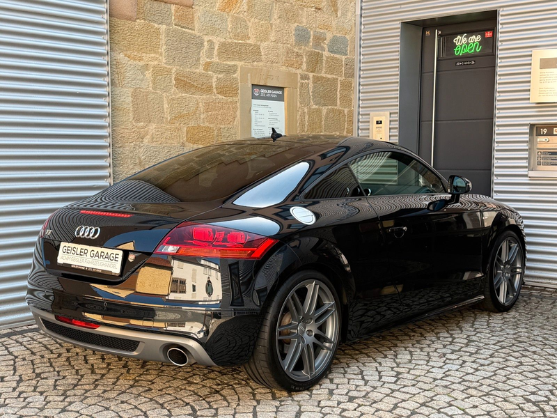Audi TT Coupe 2.0 TFSI quattro S-Line Nav Bi-Xen Bose — photo 5