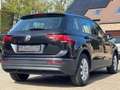 Volkswagen Tiguan 1.5 TSI ACT Trendline OPF - Clim - Cuir - TO pano Schwarz - thumbnail 4