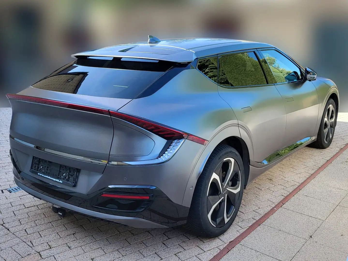 Kia EV6 GT-line Allrad AWD 77,4 kWh Dunkelgrau Matt Grau - 1