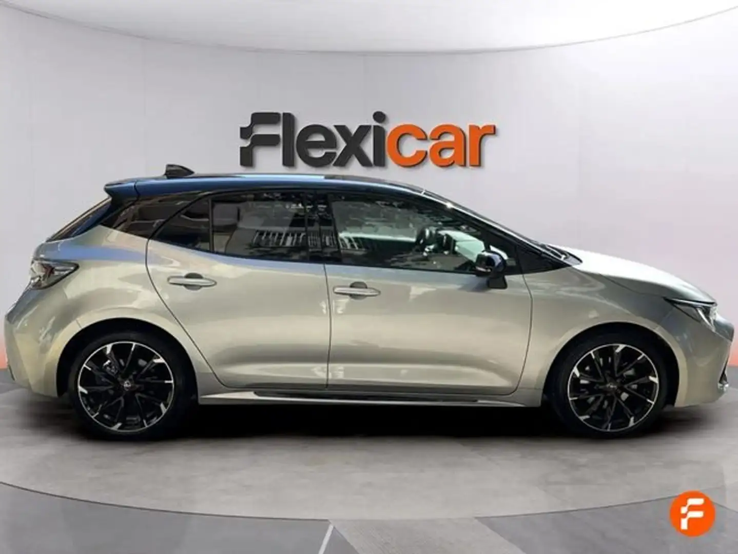 Toyota Corolla Touring Sports 200H GR Sport Gris - 2