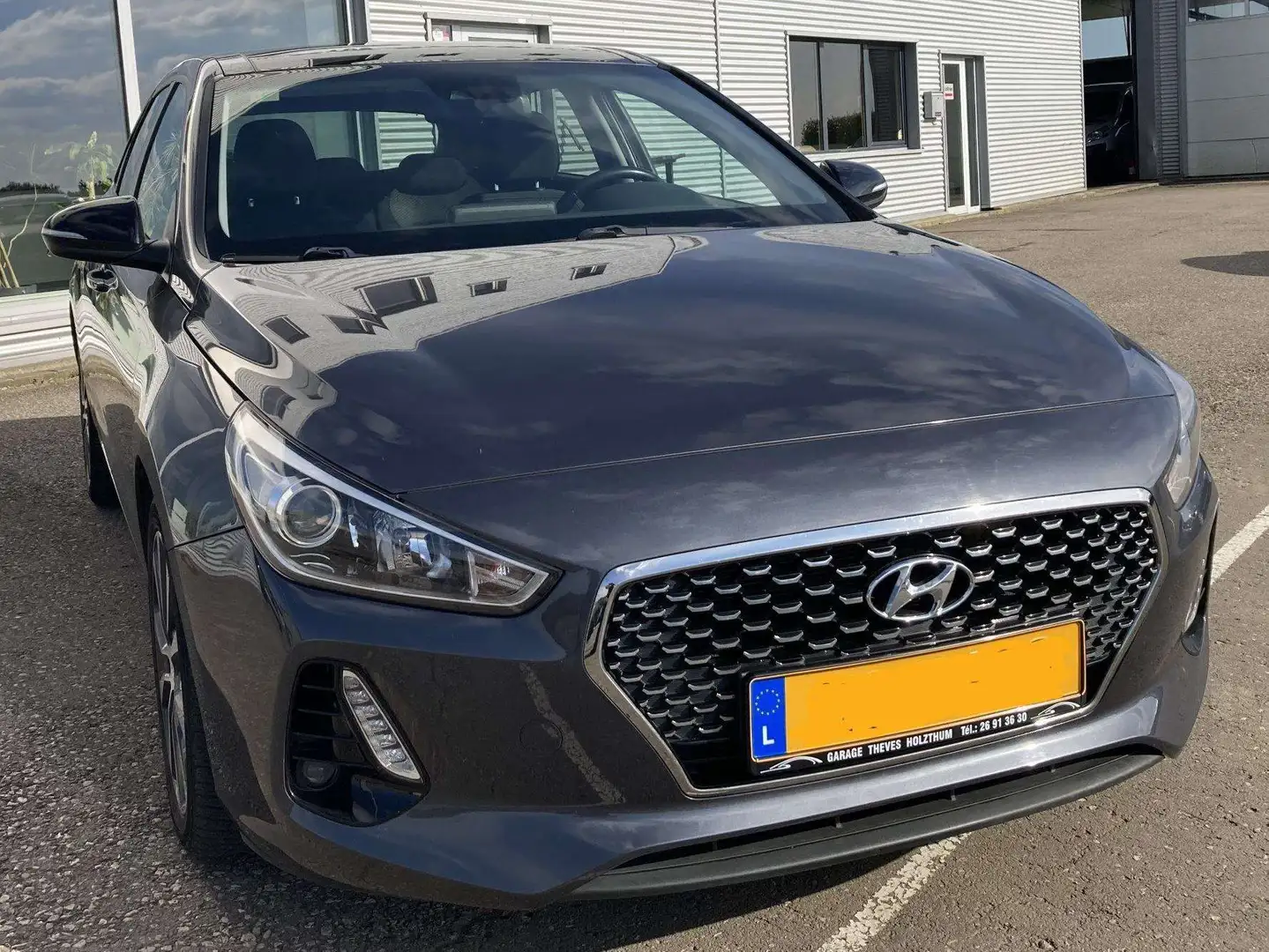 Hyundai i30 Gris - 1