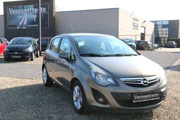 Corsa 1.2i Enjoy