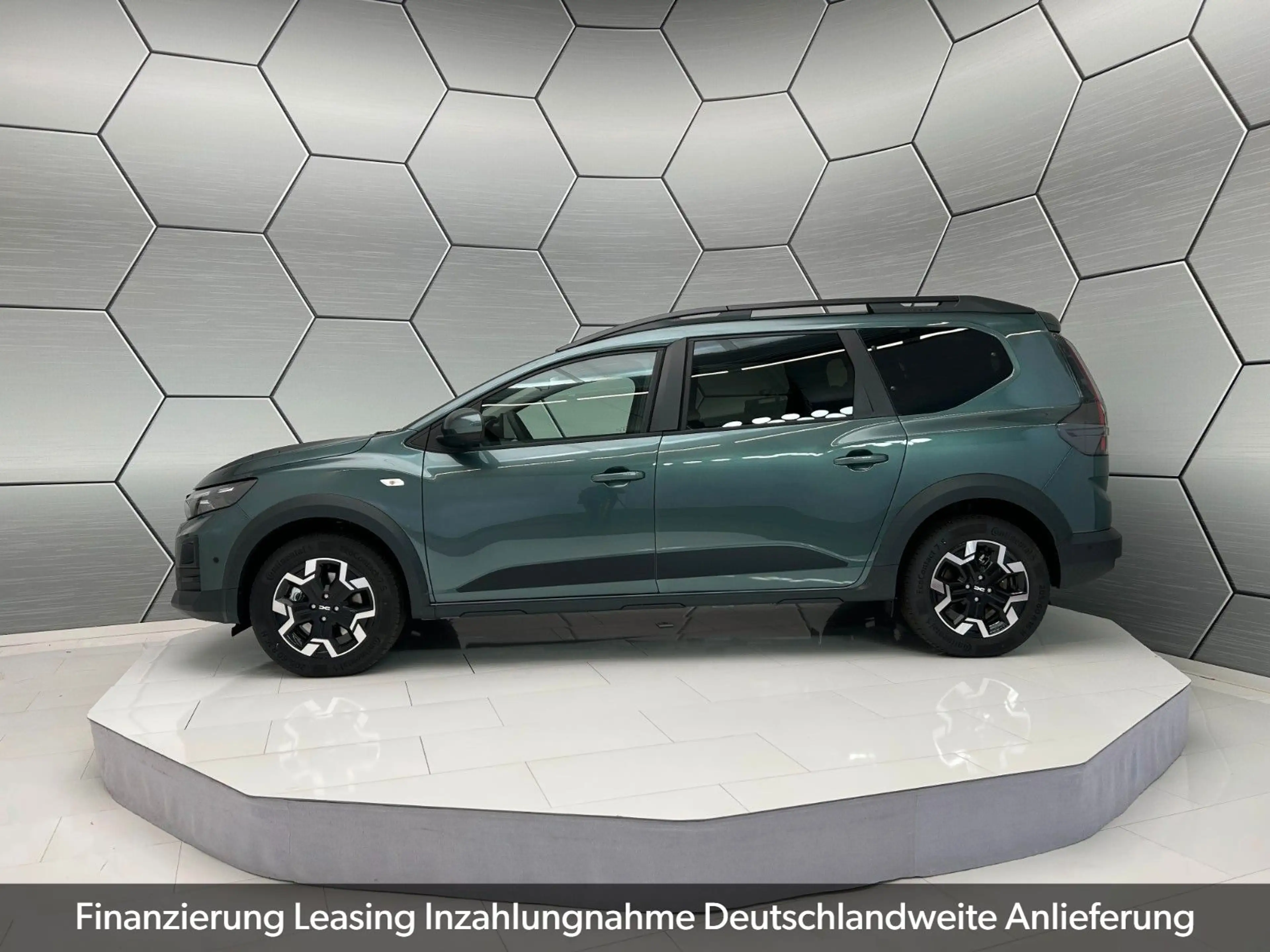 Dacia Jogger Journey hybrid 155 7-Sitzer 360° Navi — photo 2