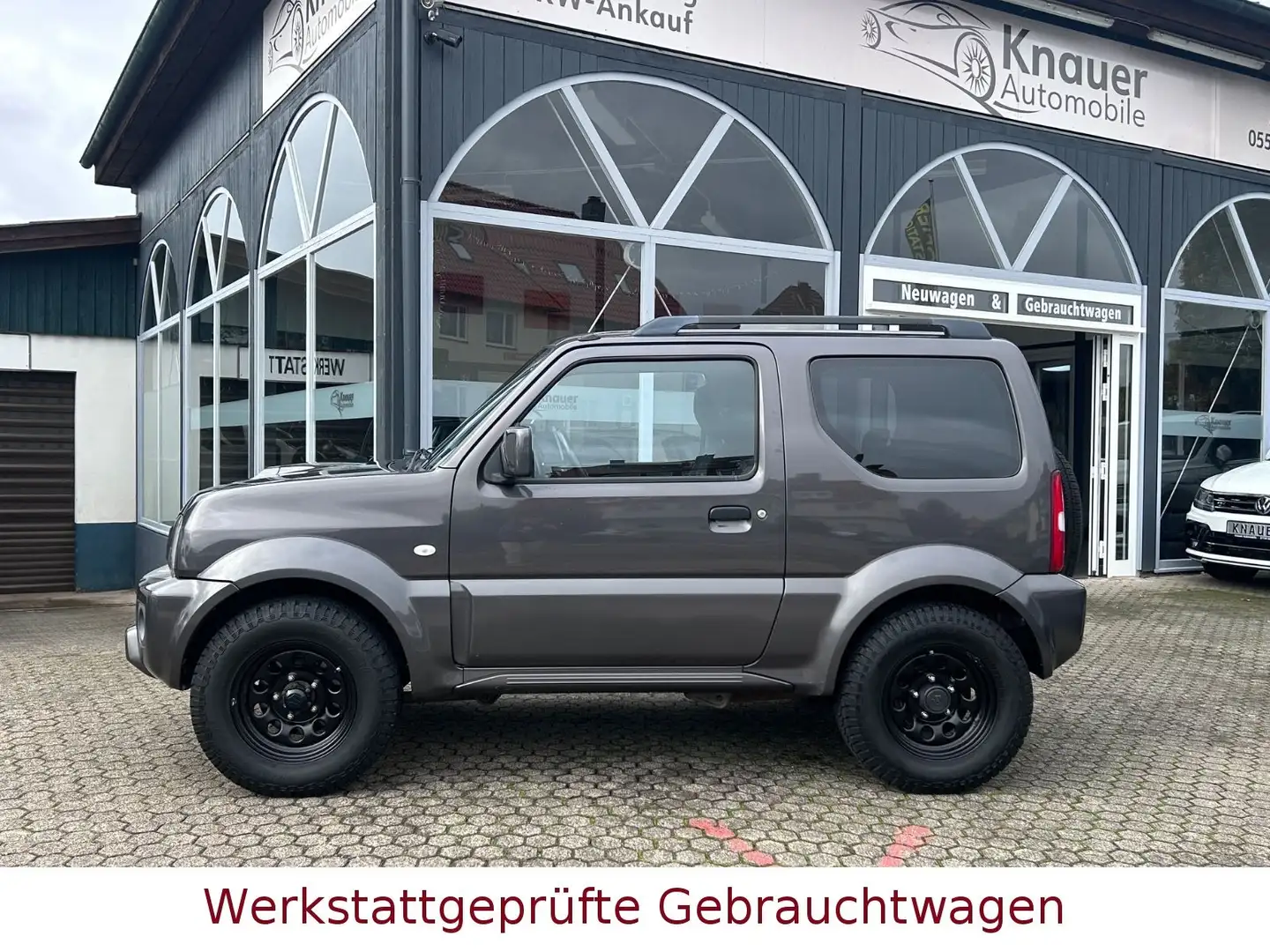 Suzuki Jimny Comfort 4x4*Sitzheiz*KLIMA*AHK* Gris - 2