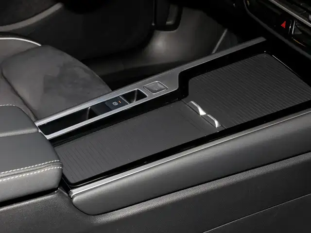 Volkswagen Passat view 11