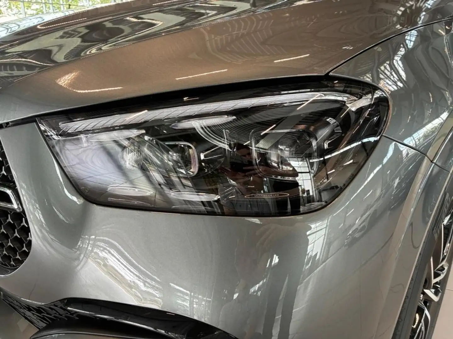 Mercedes-Benz GLE 350 de 4MATIC mit EQ Hybrid Technologie +AMG Grau - 2