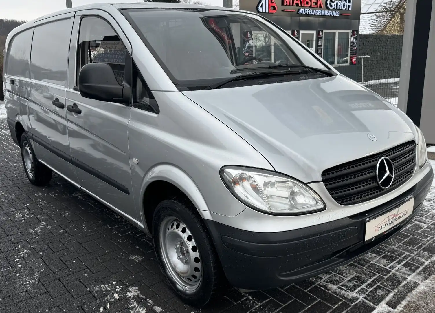 Mercedes-Benz Vito Kasten 111 CDI Lang LKW-Zulassung Silber - 1