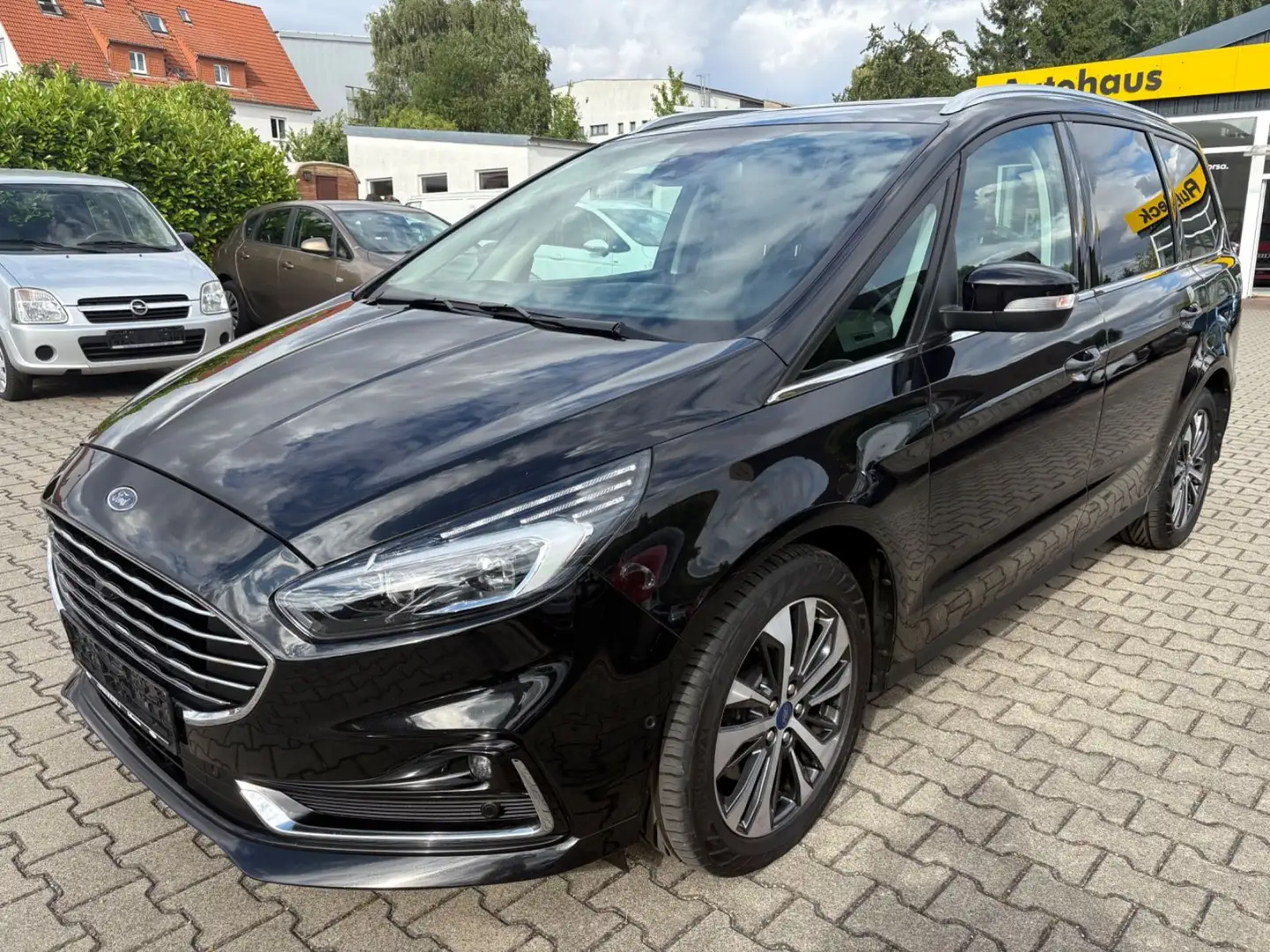 Ford Galaxy 2.0 TDCI Titanium 7 Sitze LED Leder PANO Negro - 1