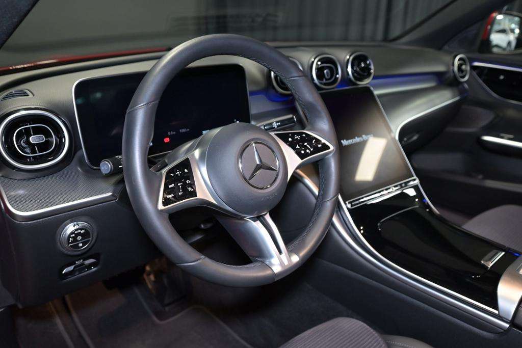 Mercedes-Benz C 180