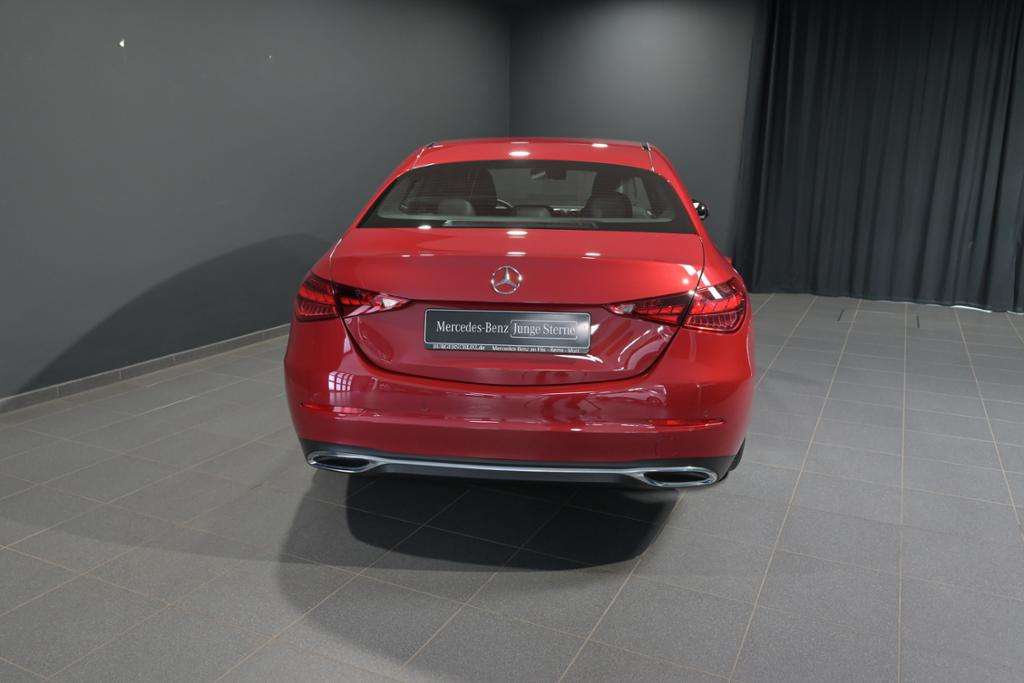 Mercedes-Benz C 180