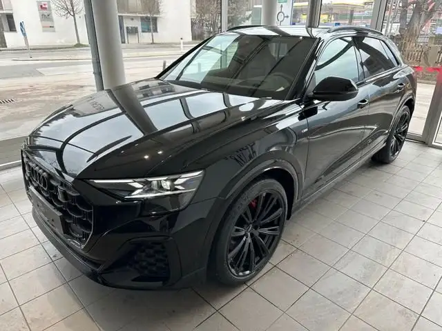 Audi Q8 50 Tdi - S line - Facelift - Listino 113.000