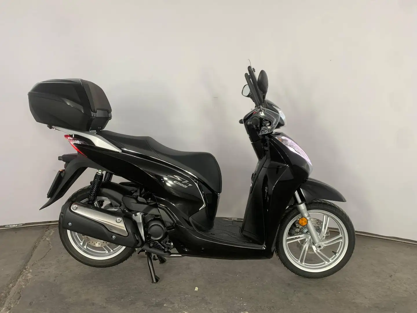 Honda SH 300 Nero - 1