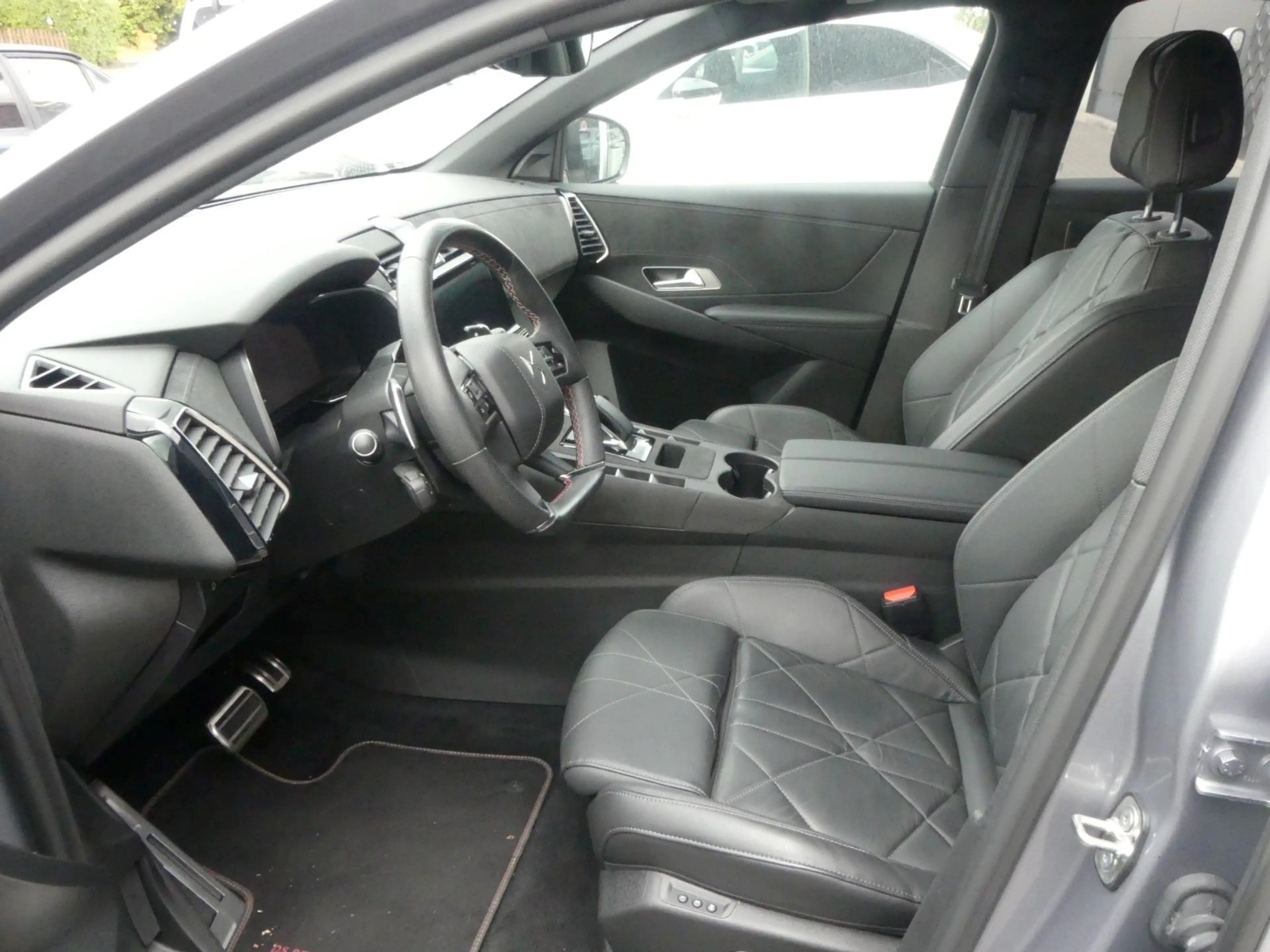 DS Automobiles DS 7 Crossback DS 7 Crossback E-Tense 4x4 Perf.+ — photo 10
