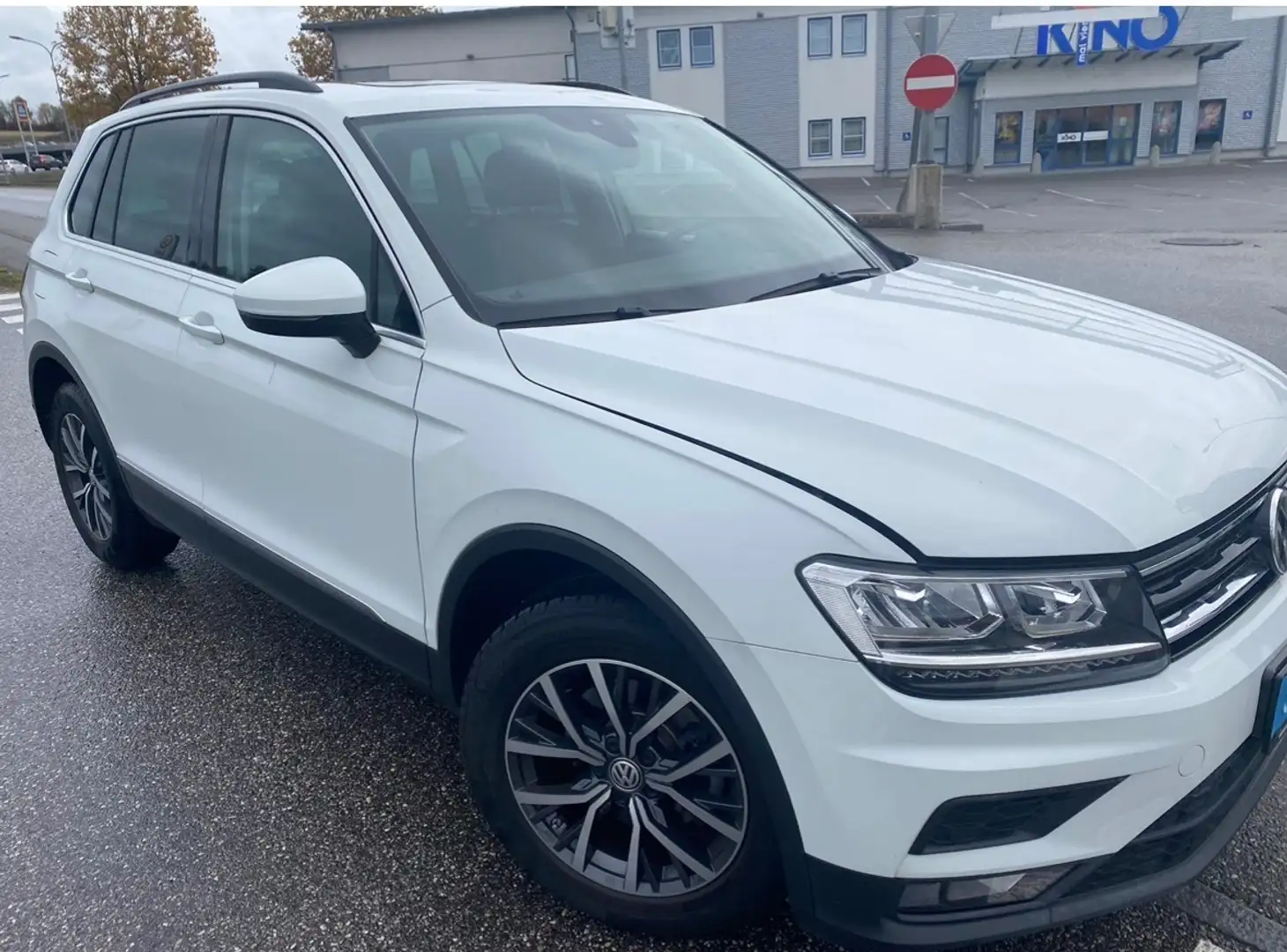 Volkswagen Tiguan Tiguan 1,4 TSI 4Motion Sky DSG Sky Weiß - 1