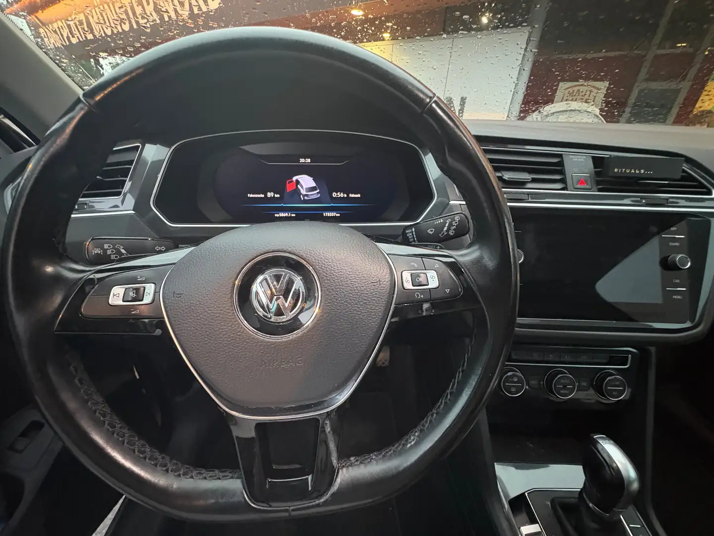 Volkswagen Tiguan Tiguan 1,4 TSI 4Motion Sky DSG Sky Weiß - 2